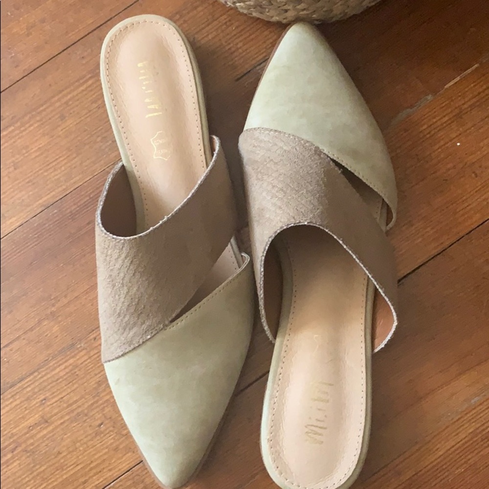 Tan Mules